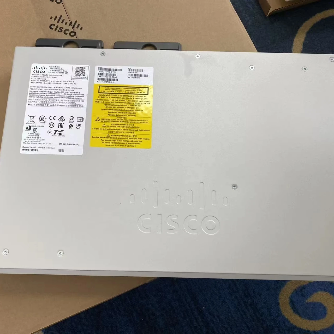 C9200-24T-E：Cisco Catalyst 920 - Managed Switch 24 Port Gigabit のレビューと価格
