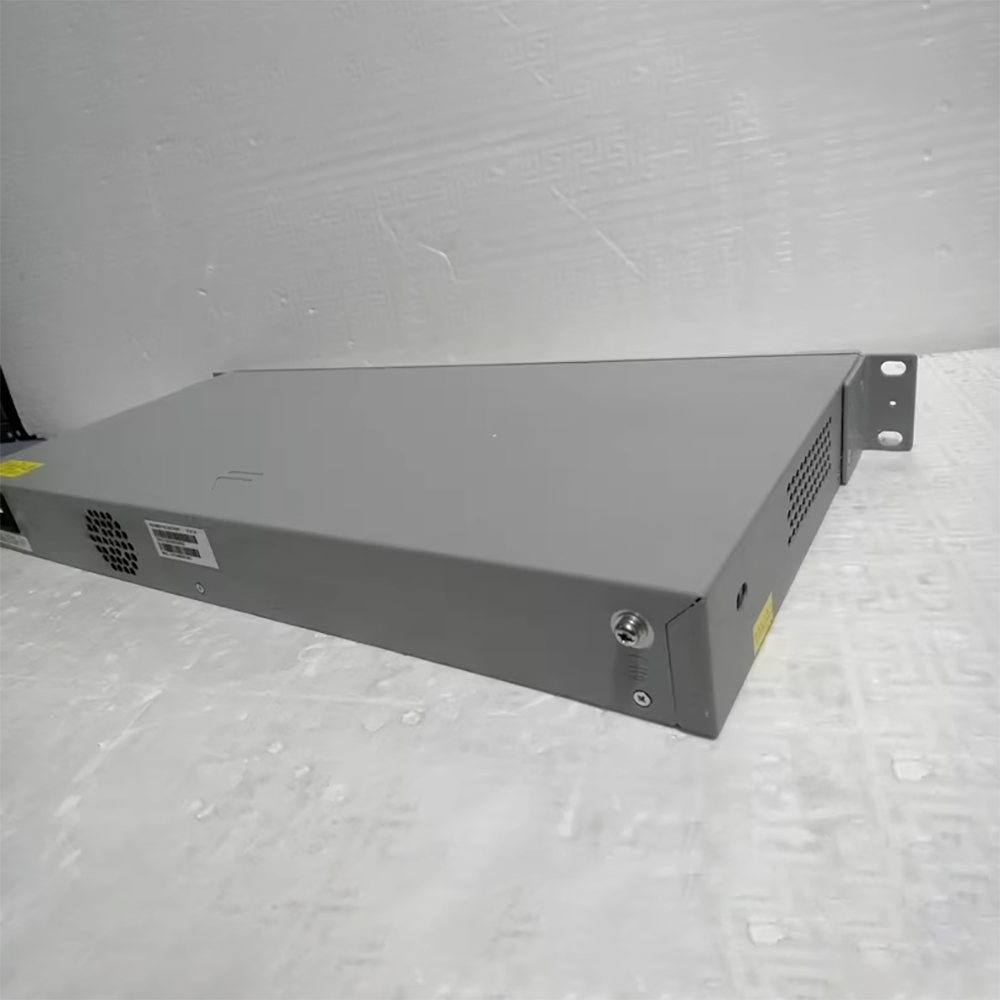 RG-NBS5100-24GT4SFP 24 ポート フルギ - Managed Switch 24 Port Gigabit のレビューと価格